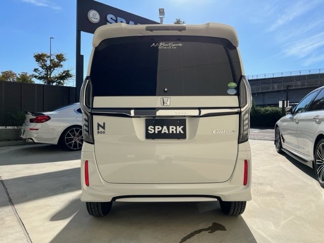 Honda N BOX CUSTOM 2018-10 10066-6