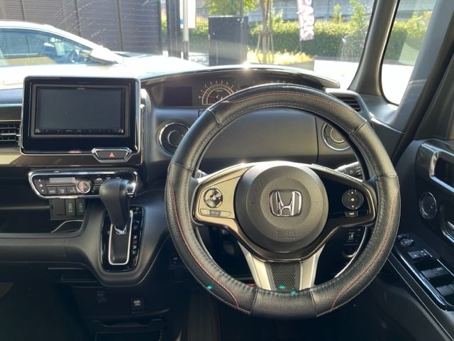 Honda N BOX CUSTOM 2018-10 10066-24