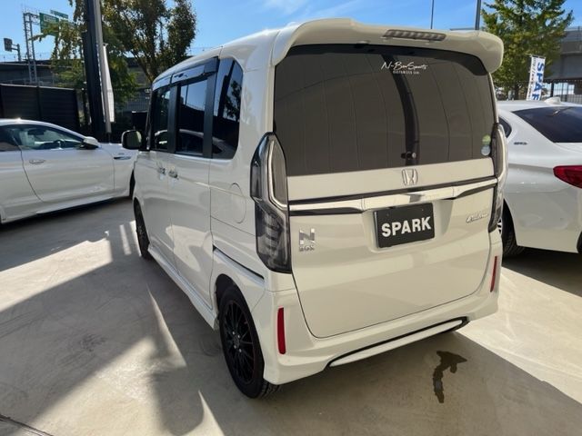 Honda N BOX CUSTOM 2018-10 10066-7