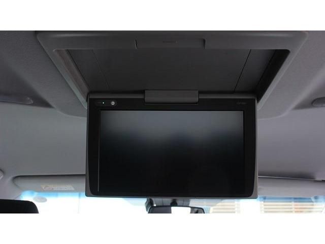 Toyota VELLFIRE 2018-03 20804-1