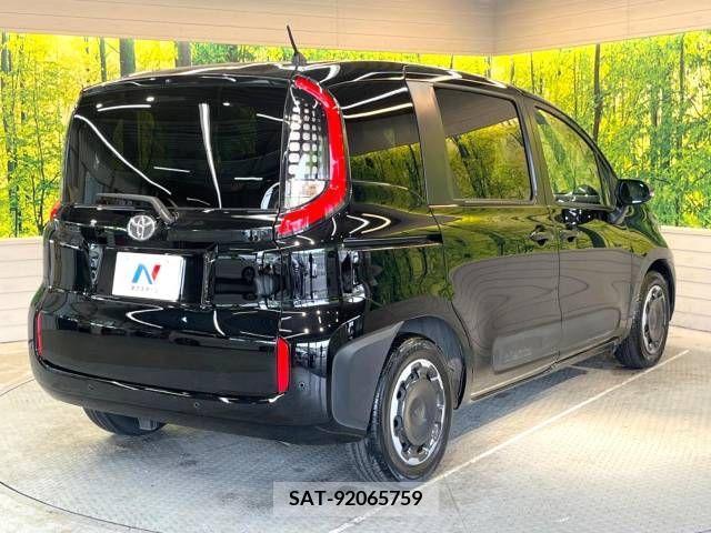 Toyota SIENTA 2023-01 285052-17