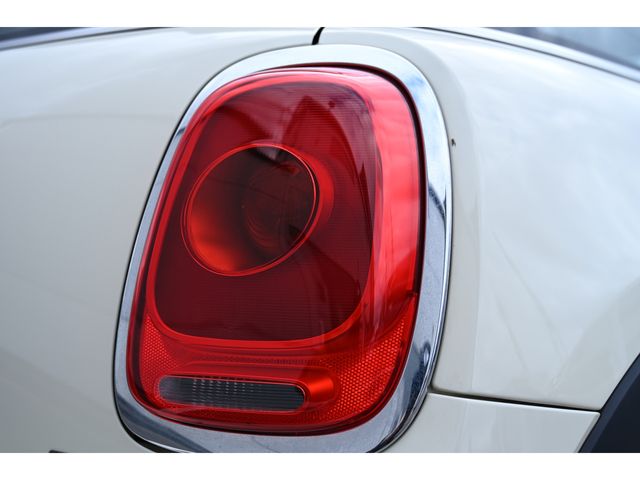 Bmw MINI 2016-08 21083-16