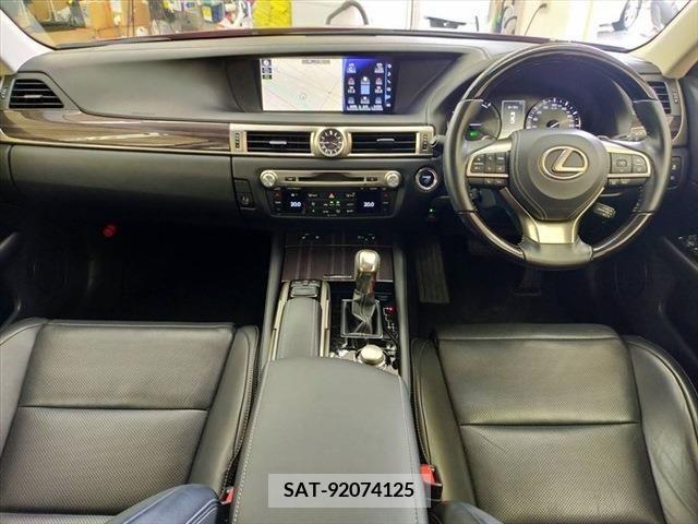 Lexus GS 2016-07 300148-1
