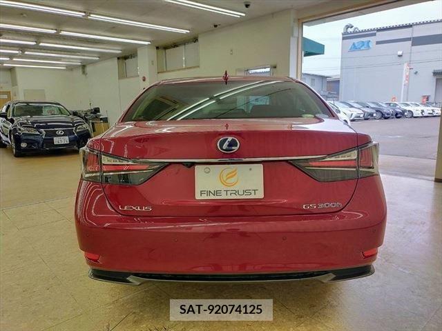 Lexus GS 2016-07 300148-18