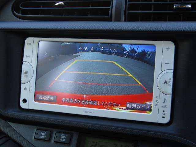 Toyota AQUA 2012-11 182476-10
