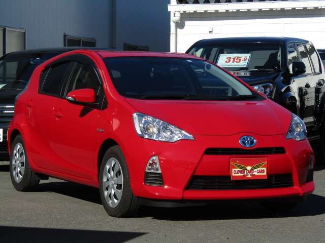 Toyota AQUA 2012-11 182476-5