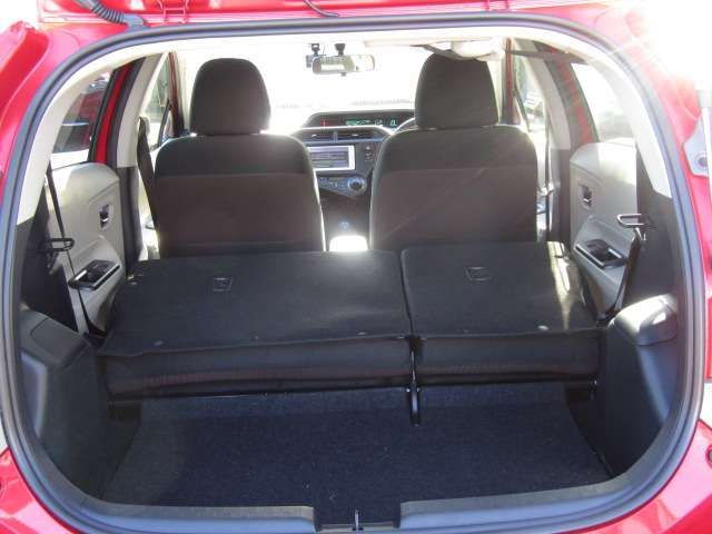 Toyota AQUA 2012-11 182476-18