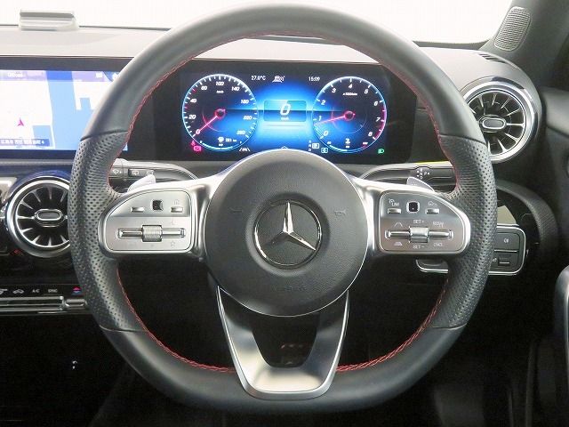 Mercedes Benz A-CLASS 2022-08 5141-10