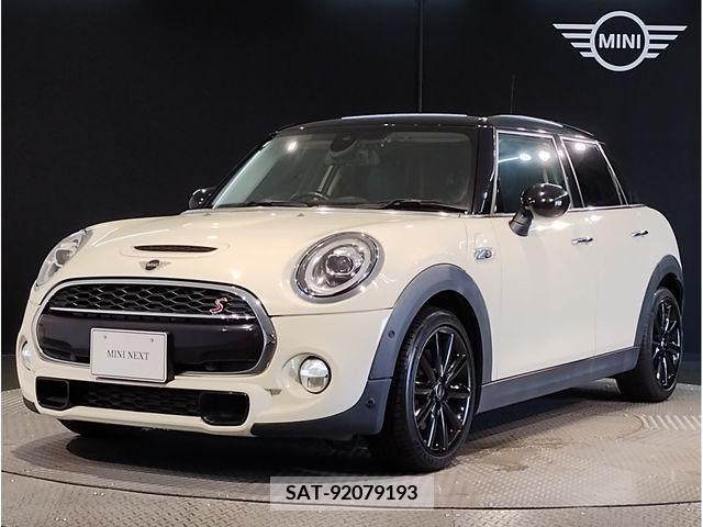 Bmw MINI 2019-06 347107-0
