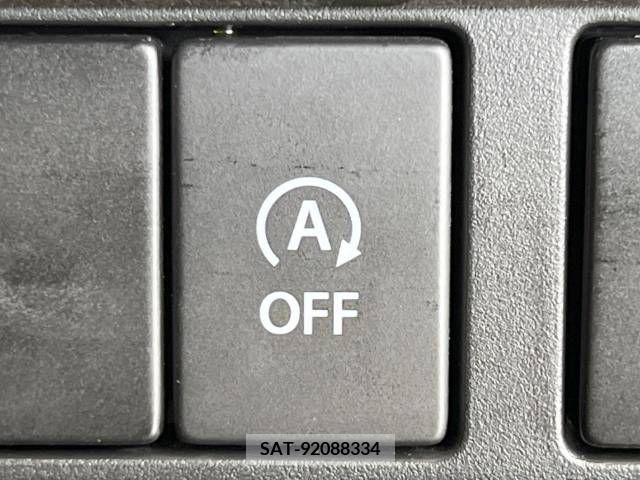 Suzuki SPACIA 2022-08 330257-5