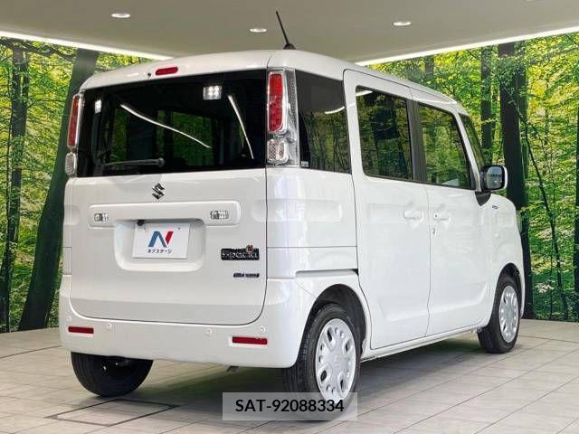 Suzuki SPACIA 2022-08 330257-17