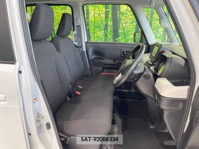 Suzuki SPACIA 2022-08 330257-8