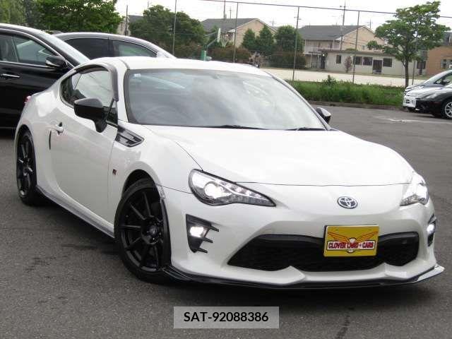 Toyota 86 2018-12 268098-2