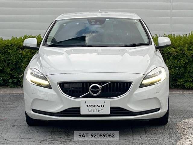 Volvo V40 2018-02 329873-16