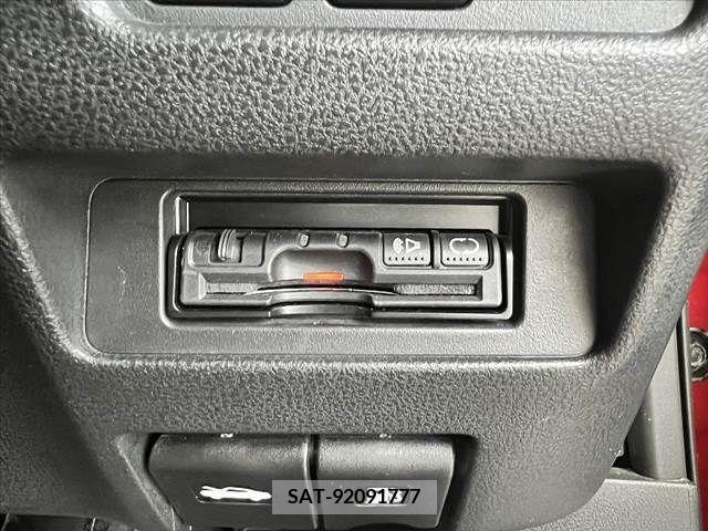 Nissan JUKE 2010-12 362227-4