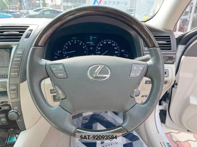 Lexus LS 2007-07 316787-11