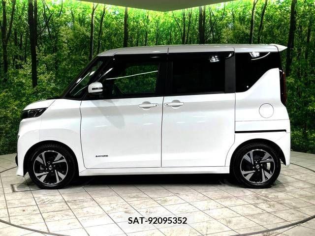 Nissan ROOX 2020-05 363146-17