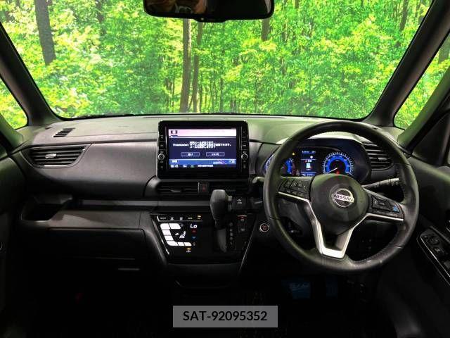 Nissan ROOX 2020-05 363146-1
