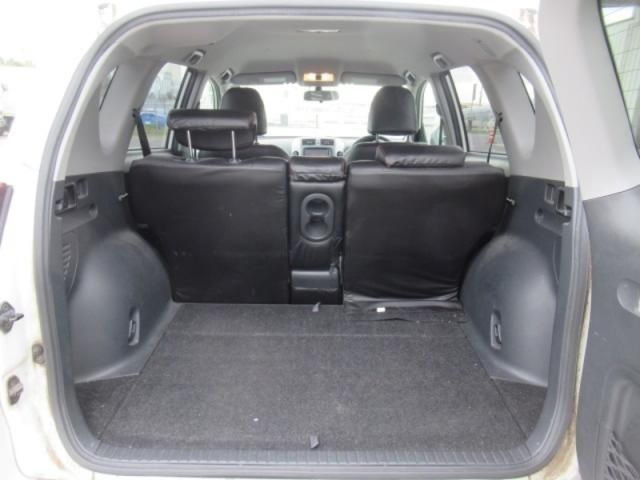 Toyota RAV4 2011-09 188739-14