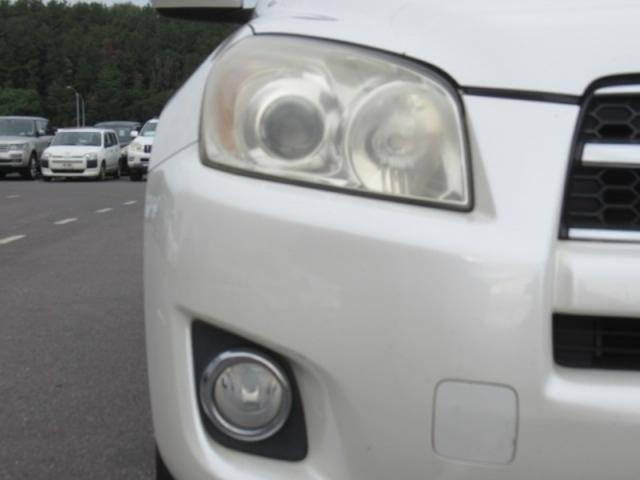 Toyota RAV4 2011-09 188739-1