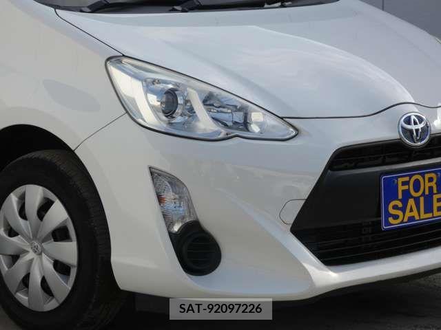 Toyota AQUA 2016-12 314059-17