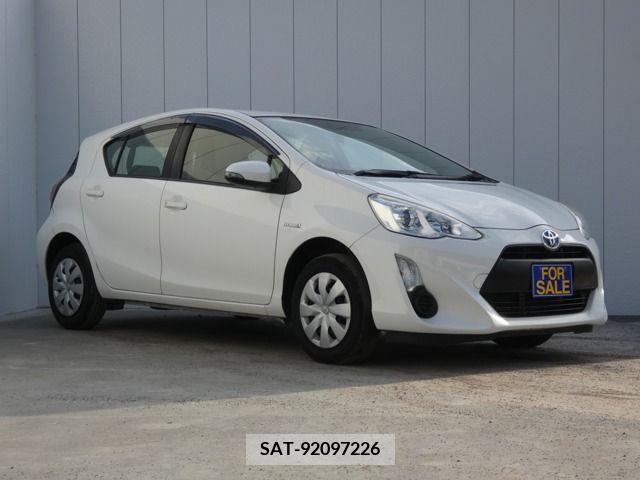 Toyota AQUA 2016-12 314059-0