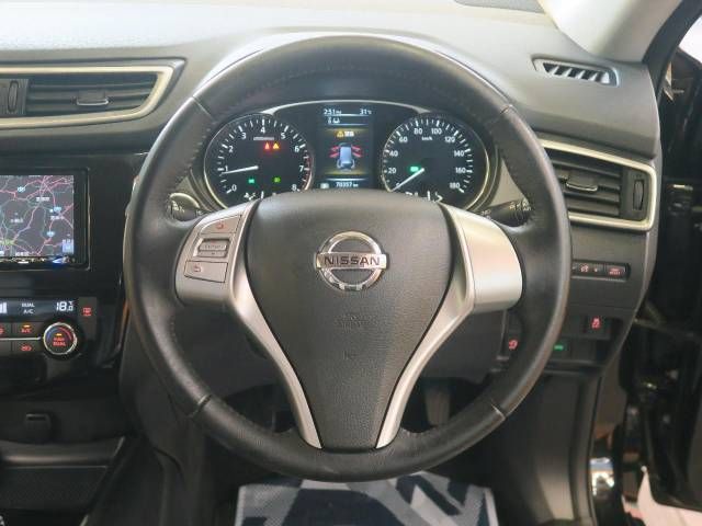 Nissan X-TRAIL 2016-02 5763-8
