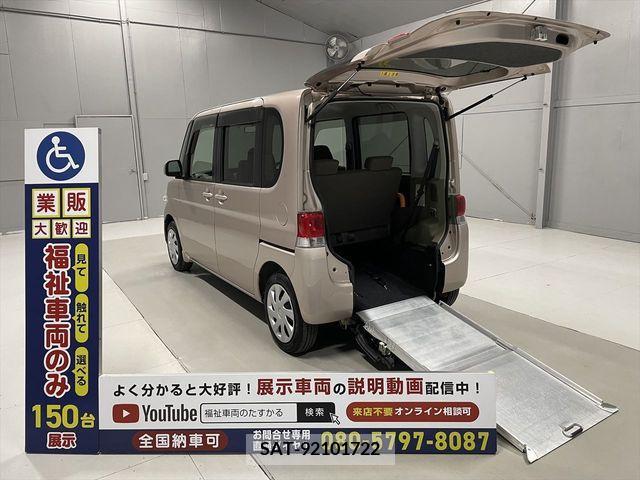 Daihatsu TANTO 2011-10 202835-0