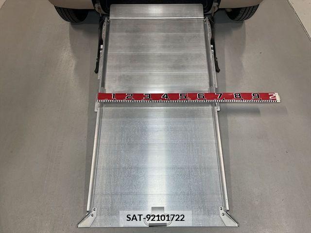 Daihatsu TANTO 2011-10 202835-6