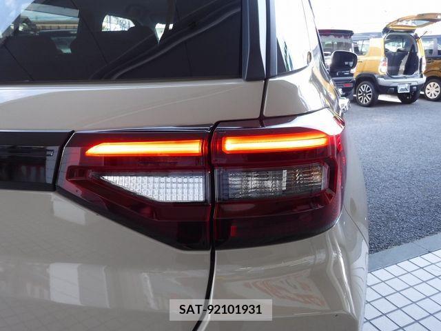 Toyota RAIZE 2022-03 283307-6
