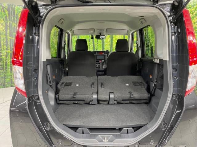 Toyota ROOMY 2023-05 20666-11