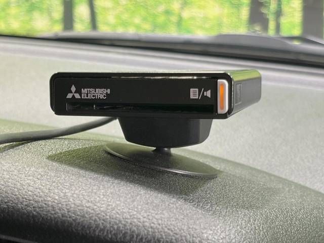 Toyota ROOMY 2023-05 20666-8