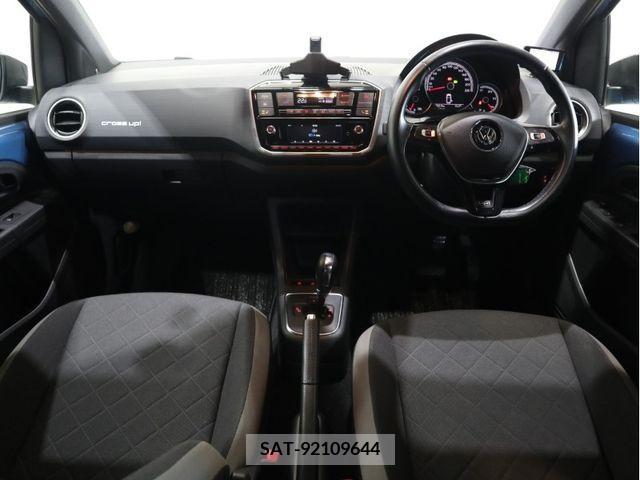 VolksWagen UP! 2017-07 219657-9