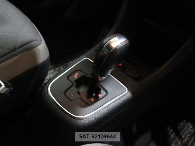 VolksWagen UP! 2017-07 219657-11
