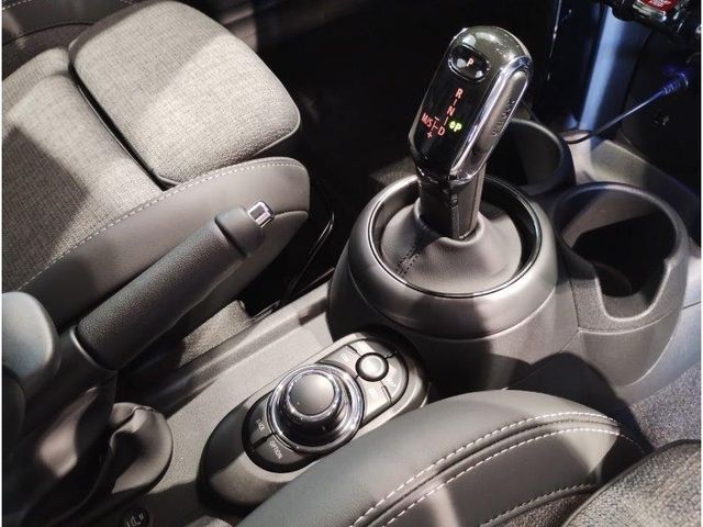 Bmw MINI 2022-11 12647-18