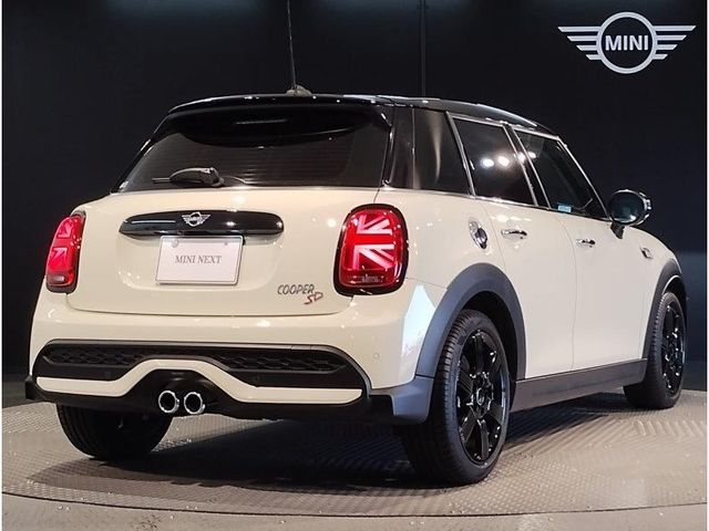 Bmw MINI 2022-11 12647-4