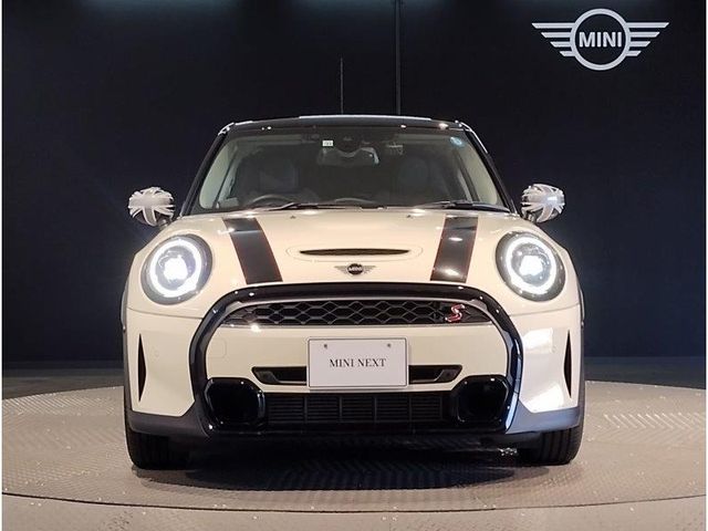 Bmw MINI 2022-11 12647-1