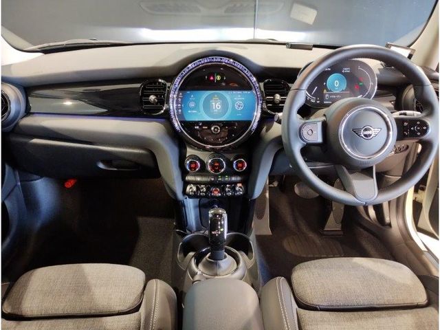 Bmw MINI 2022-11 12647-13