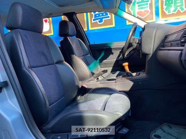 Bmw Alpina B6 1997-03 323130-12