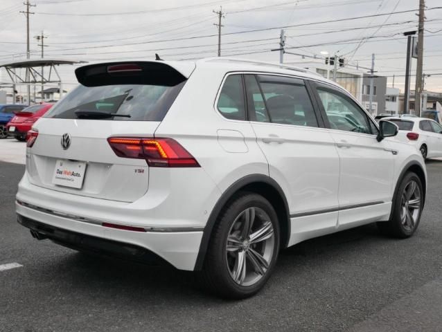 VolksWagen TIGUAN 2017-01 13293-4