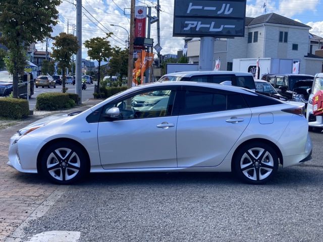 Toyota PRIUS 2016-07 25147-28