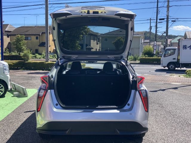Toyota PRIUS 2016-07 25147-17