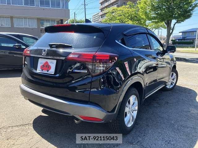 Honda VEZEL 2019-09 370027-2