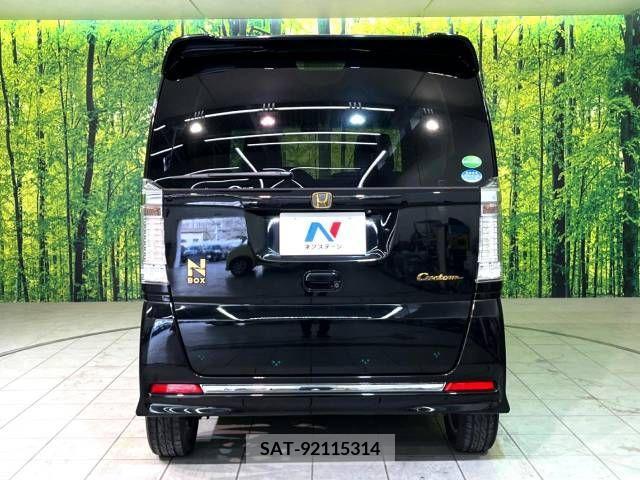 Honda N BOX CUSTOM 2015-12 306785-15