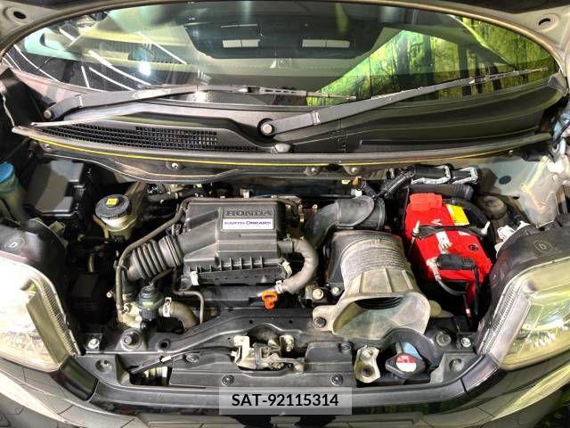 Honda N BOX CUSTOM 2015-12 306785-18