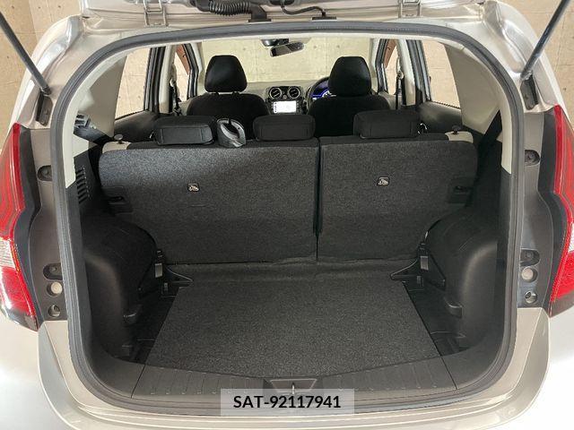 Nissan NOTE 2017-02 305354-12