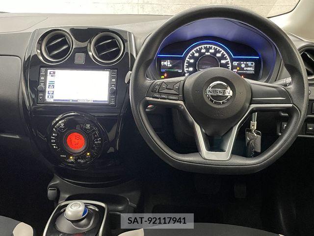 Nissan NOTE 2017-02 305354-1