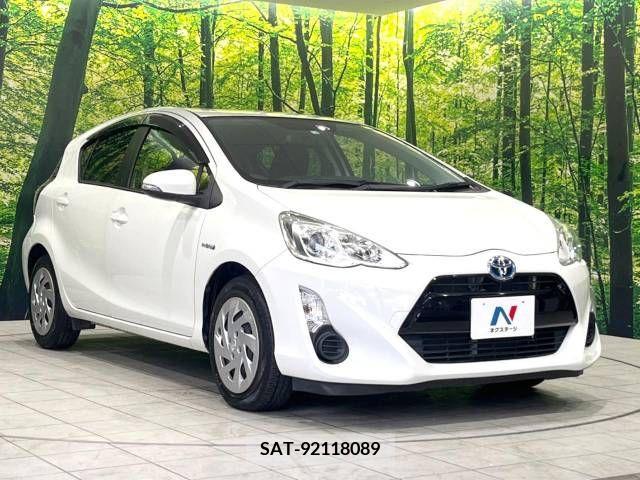 Toyota AQUA 2016-03 260277-16