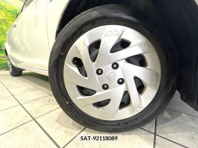 Toyota AQUA 2016-03 260277-13