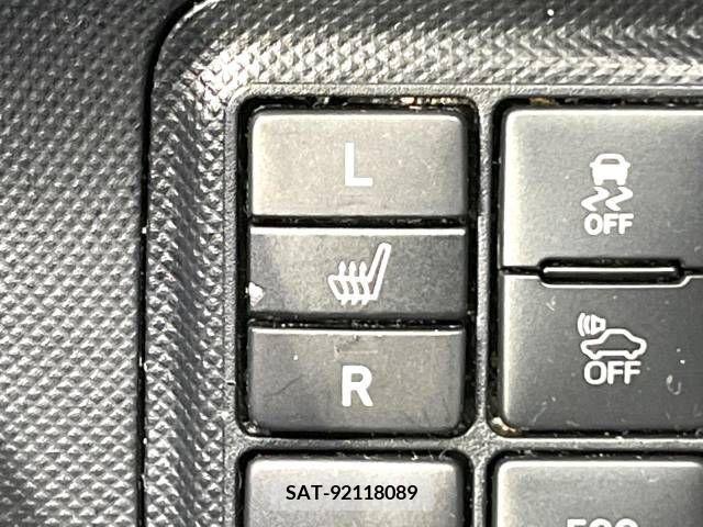 Toyota AQUA 2016-03 260277-4